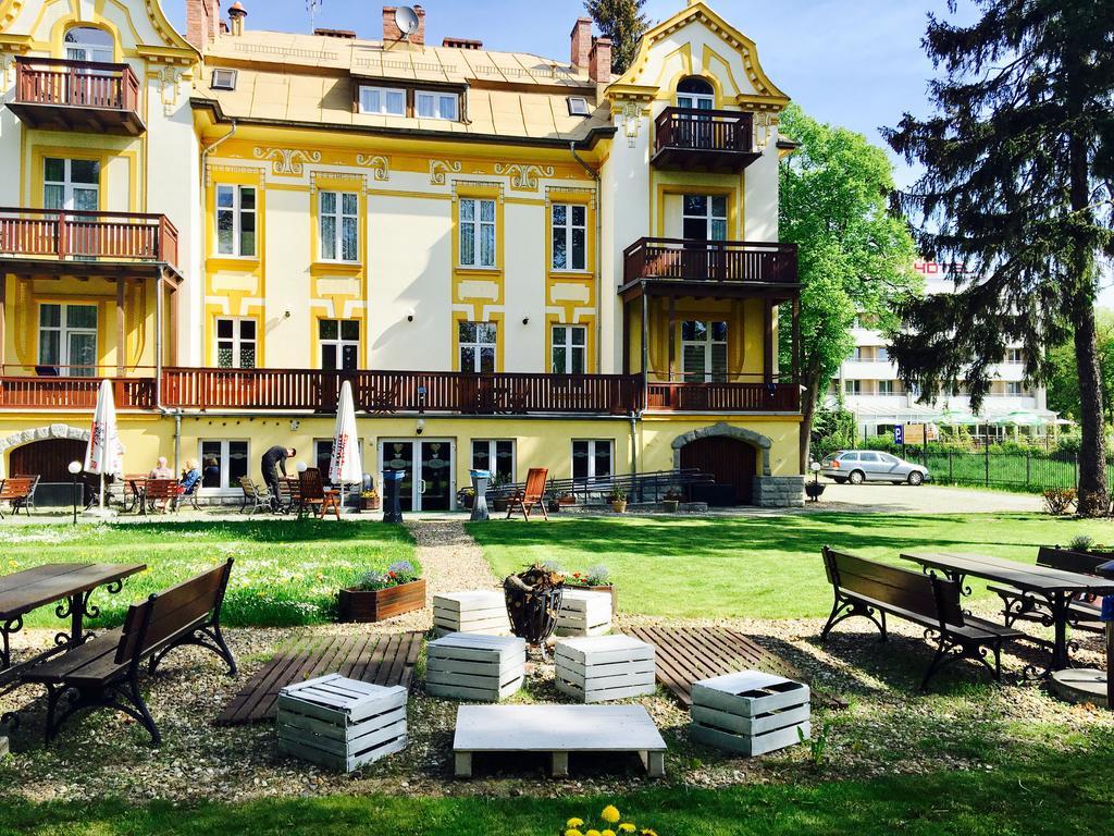 Hotel Bella Jelenia Góra Exterior foto